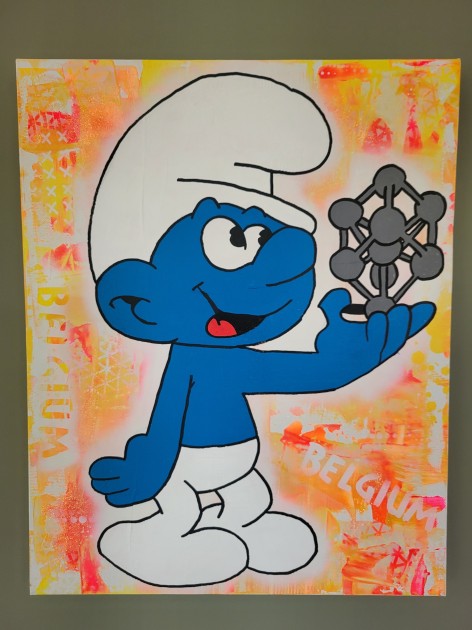 "Atomium smile" Mixed Media Artwork by Melissa Stok
