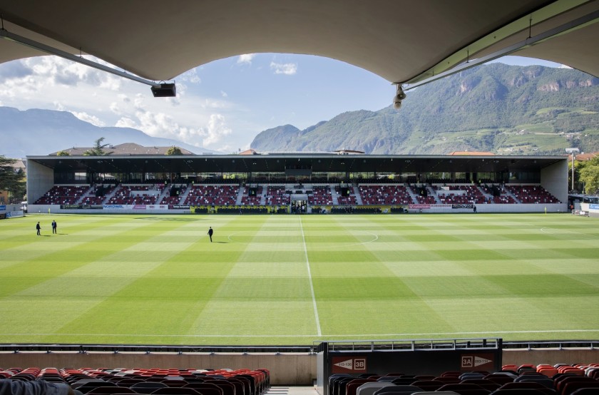 Enjoy the Sudtirol vs Venezia Match from the Golden Stand + Walkabout and Meet&Greet