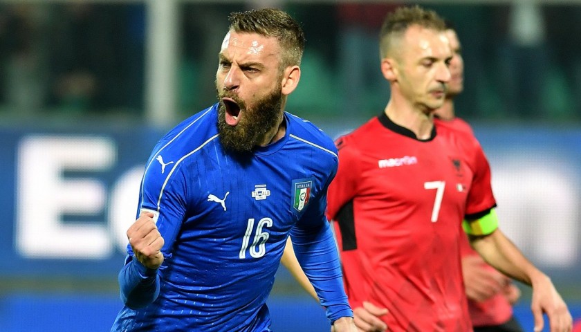 De Rossi Match-Issued/Worn Shirt, Italy-Albania 2017