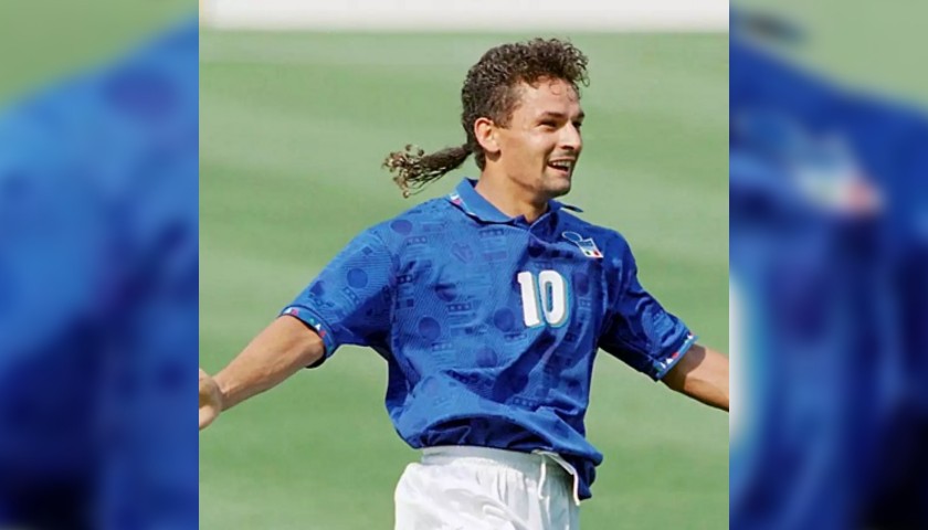 Baggio's Official Italy Signed Shirt, 1994 