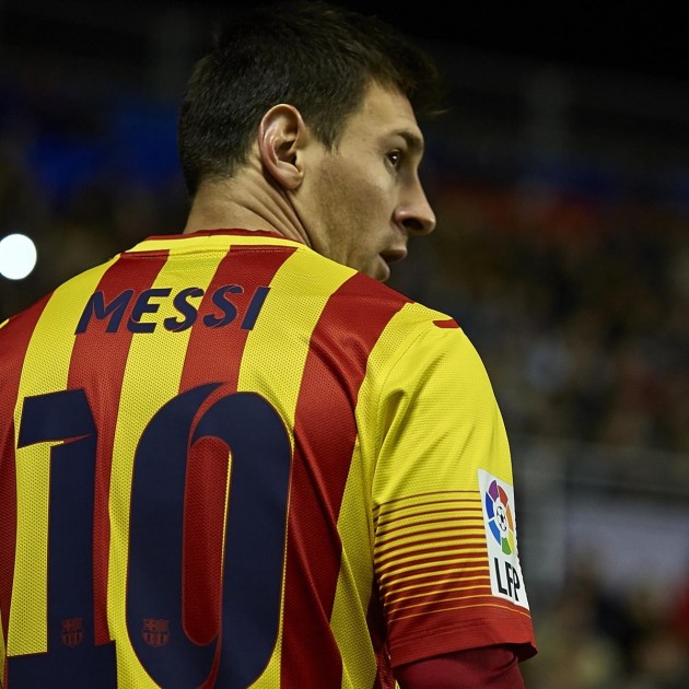 Messi's FC Barcelona Signed Match Shirt, 2013/14 - CharityStars