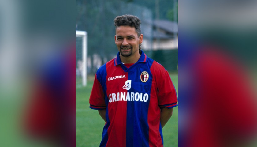 Baggio's Signed Match-Worn Bologna Shirt, 1997/98