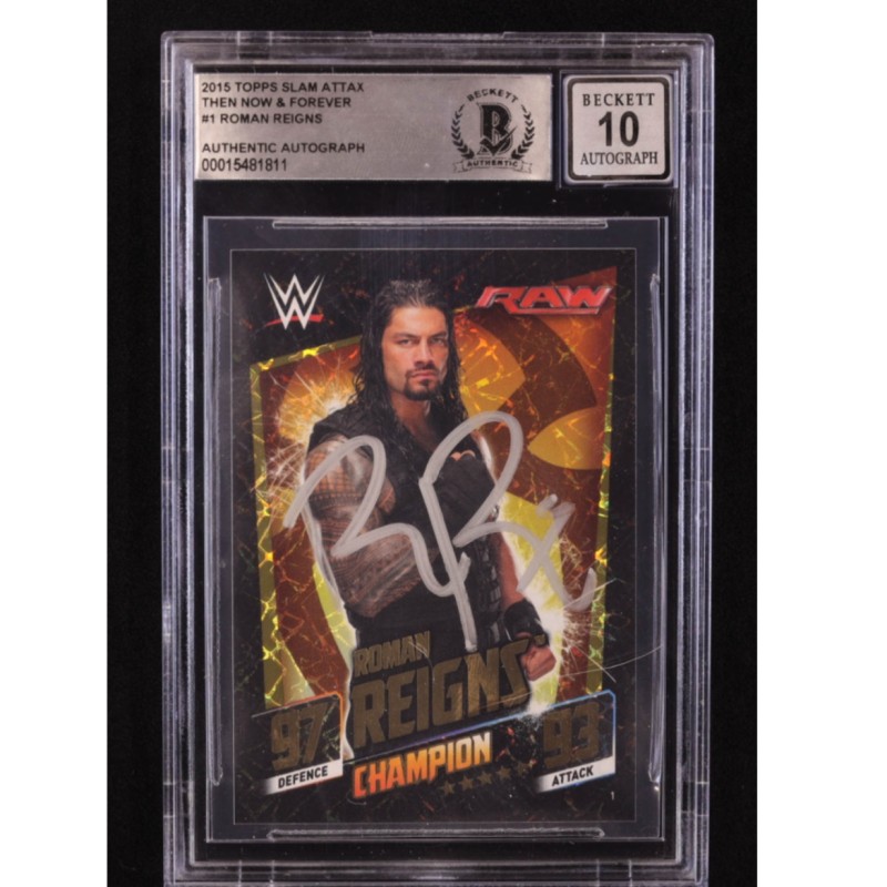 Carta Topps firmata da Roman Reigns