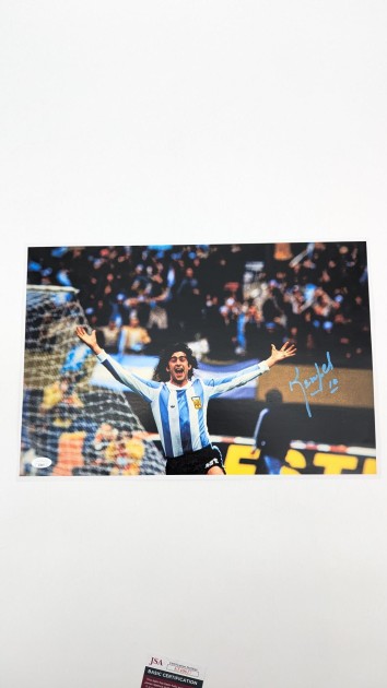 Mario Kempes' Argentina Signed Picture
