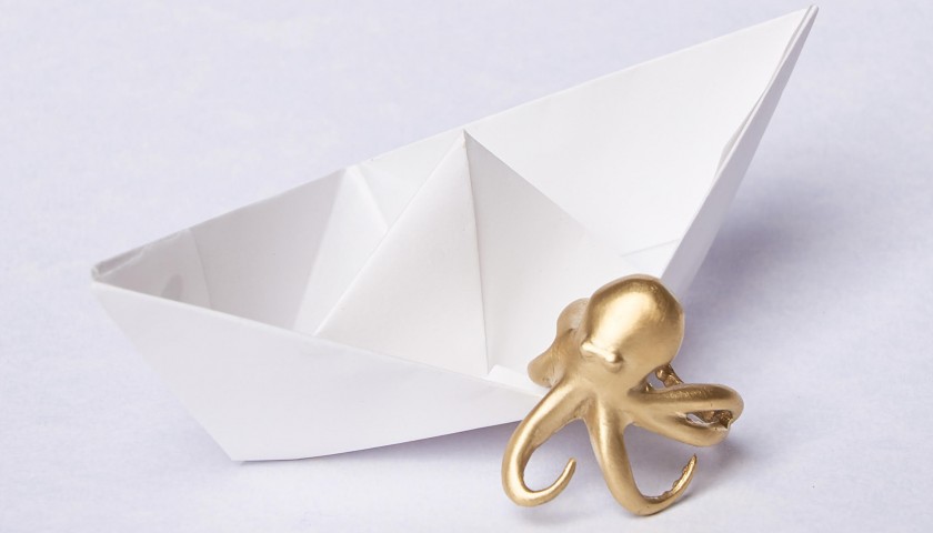 Bronze Octopus Ring by Bona Calvi