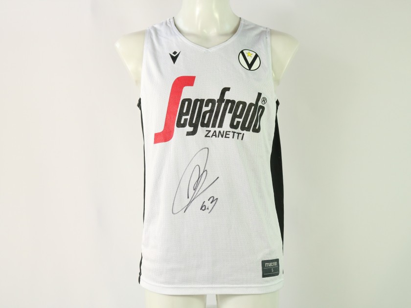 Virtus Bologna singlet autographed by Belinelli