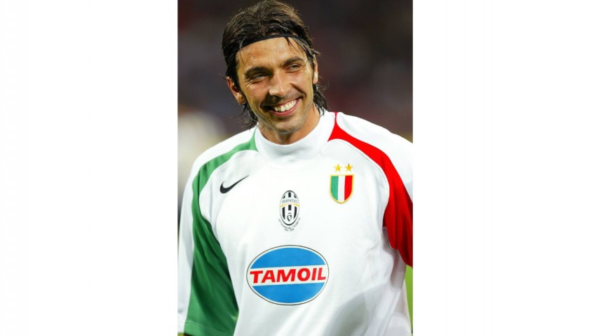 Buffon's Juventus Match Shirt, 2005/06