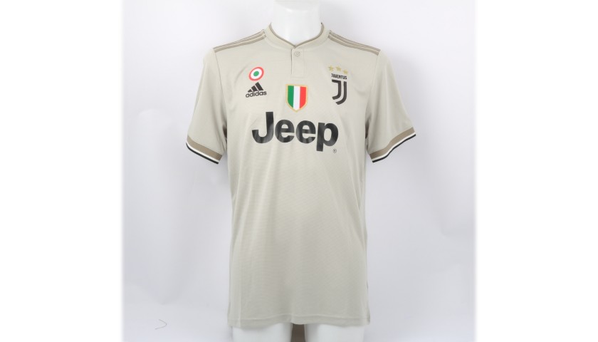 Cristiano Ronaldo Juventus F.C. Autographed 2018-2019 Tan Adidas