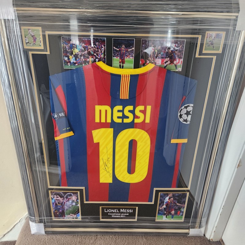 Messi's FC Barcelona 2011 Champions League Signed and Framed Shirt