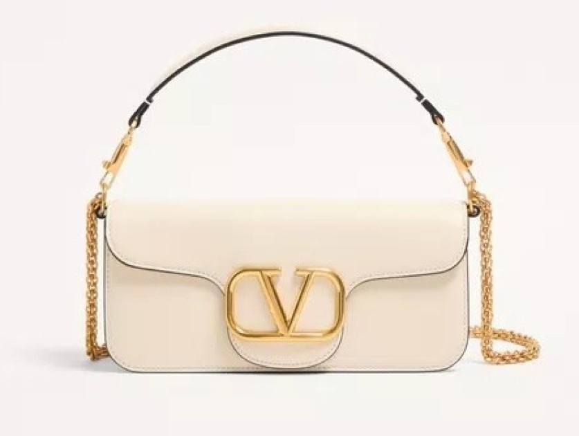Valentino Garavani Locò Shoulder Bag in Calfskin - Color Light Ivory