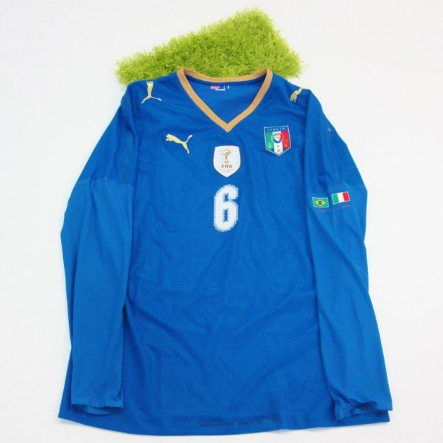 De Rossi's Italy match issued/worn shirt, friendly match vs Brasil 2009