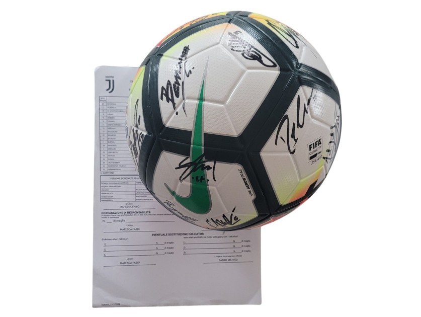 Pallone Match-Ball Serie A TIM, 2017/18 - Autografato dalla Juventus