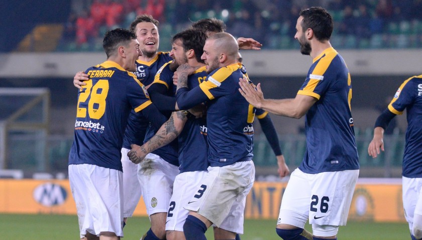 Watch Hellas Verona-Cagliari from the Tribuna Centrale with Hospitality