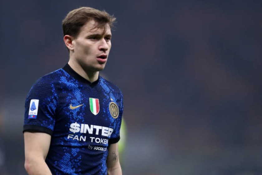 Barella Official Inter Shirt, 2021/22 - Signed by the Players - CharityStars