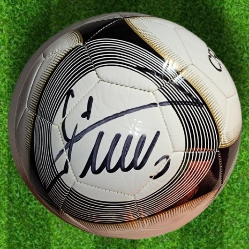Pallone ufficiale CR7 Museum autografato da Cristiano Ronaldo