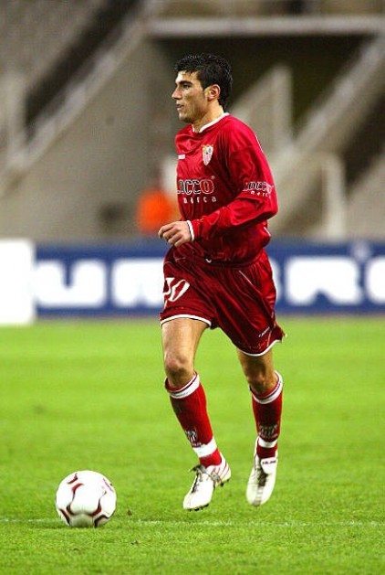 Reyes' Sevilla Signed Match Shirt, 2003/04