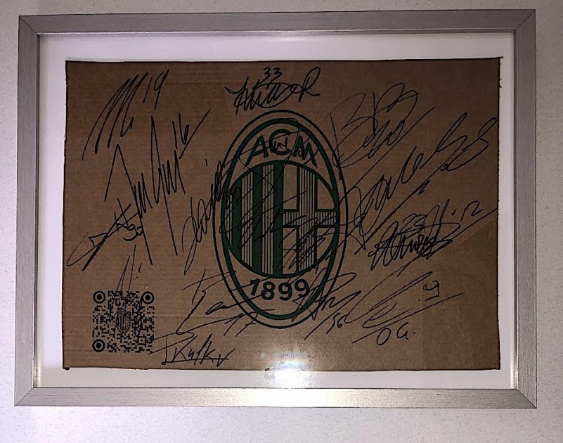 AC Milan Picture Signed by the Squad