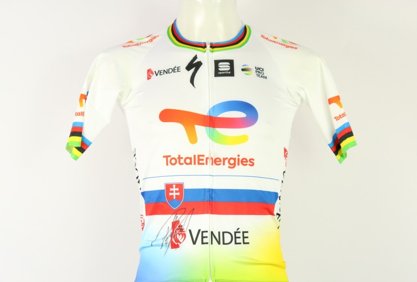Official Total Energies 2023 jersey autographed by Peter Sagan