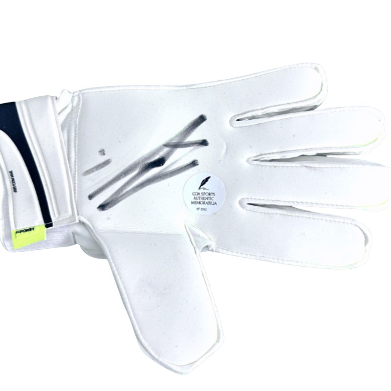 Puma Goalkeeper Match-Issued Glove - Signed by Bart Verbruggen