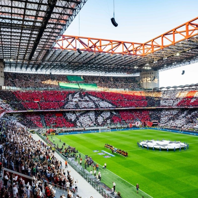 Enjoy the Champions League AC Milan-Inter Girona from the Orange Stand + Visit Casa Milan & Hospitality