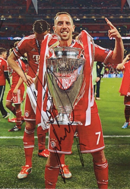 Photograph signed by Franck Ribéry