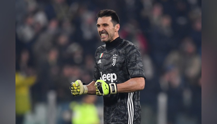 Buffon's Official Juventus Signed Shirt, 2019/20