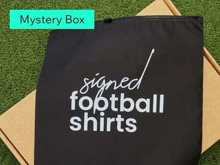 Maglia da calcio firmata Serie A Mystery Box Standard