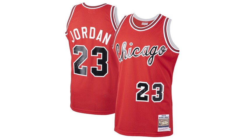 Michael Jordan Rookie Style Jersey with Digital Signature