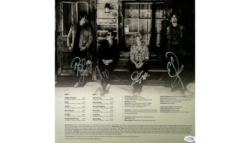 Stone Temple Pilots Hand Signed Album Sleeve
