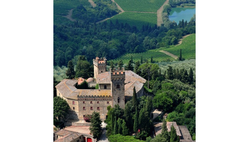 Notte a Tenuta Almabrada e visita al Castello di Poppiano con il Conte Guicciardini - Per due persone