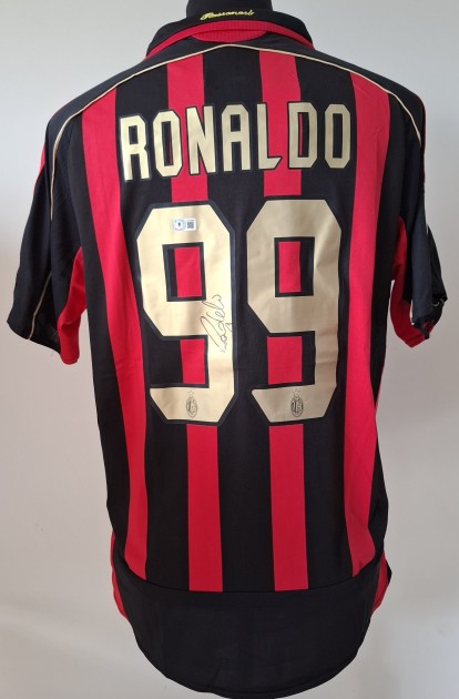 Maglia replica firmata di Ronaldo Nazario per il Milan 2006/07