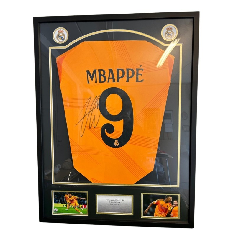 Maglia Mbappe Real Madrid, 2024/25 - Autografata e Incorniciata