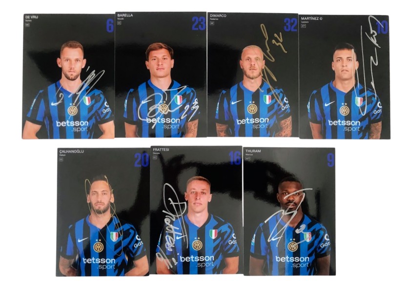 Set Photographs Signed by Inter Players