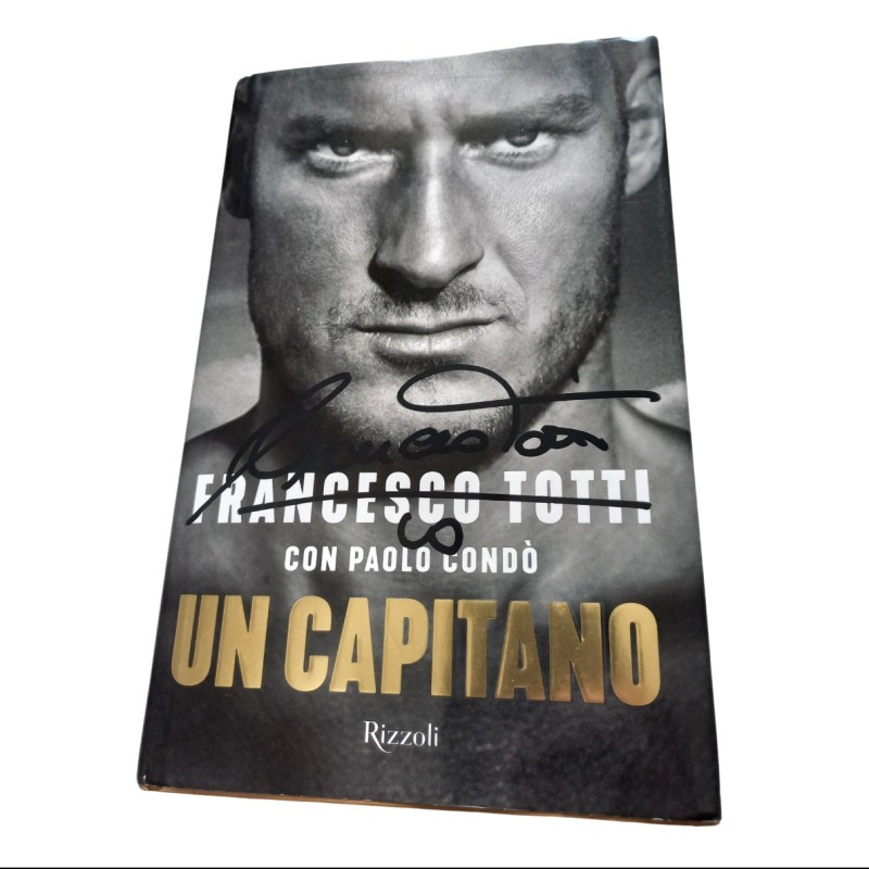Libro "Un Capitano" autografato da Francesco Totti