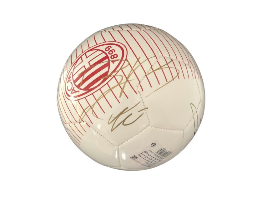 Pallone ufficiale Milan, 2022/23 - Autografato dalla rosa