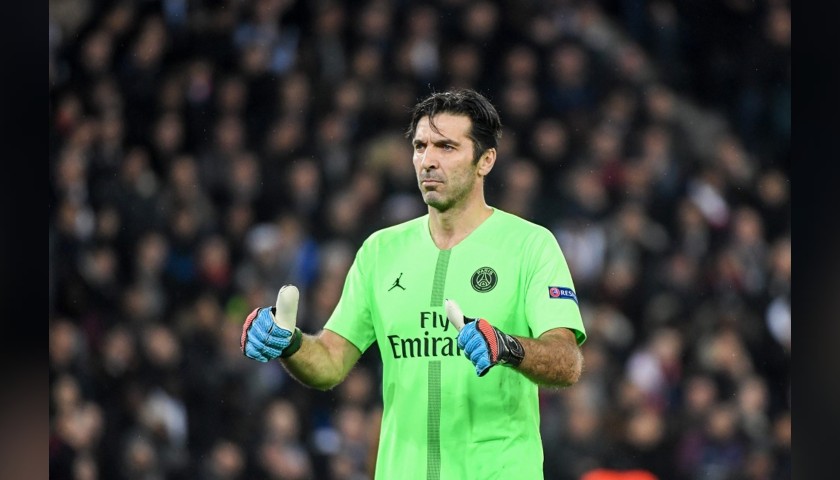 Buffon's Signed Match-Issued Gloves, 2018/19