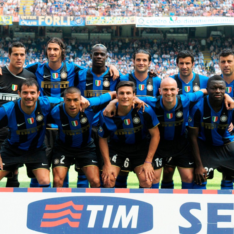 Inter 17th Scudetto Shirt - Signed by Javier Zanetti