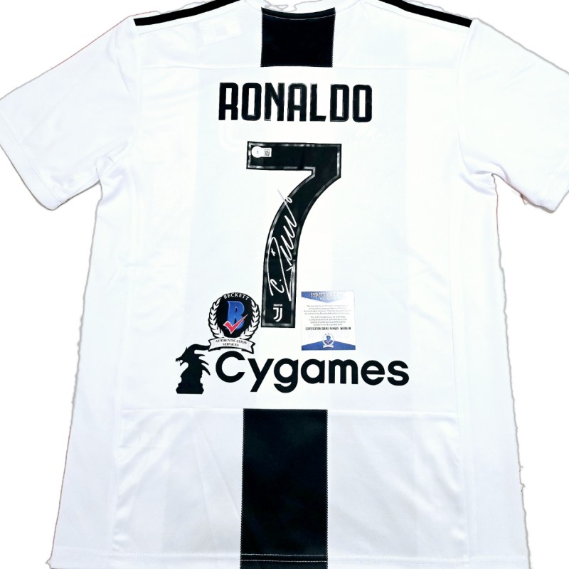 Replica della maglia firmata da Cristiano Ronaldo per la Juventus 2018/19