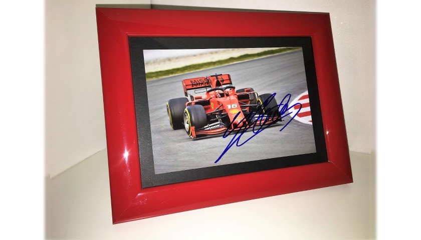 Fotografia autografata da Charles Leclerc