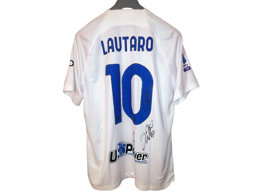 Maglia Ufficiale Lautaro Inter, 2023/24 - Autografata