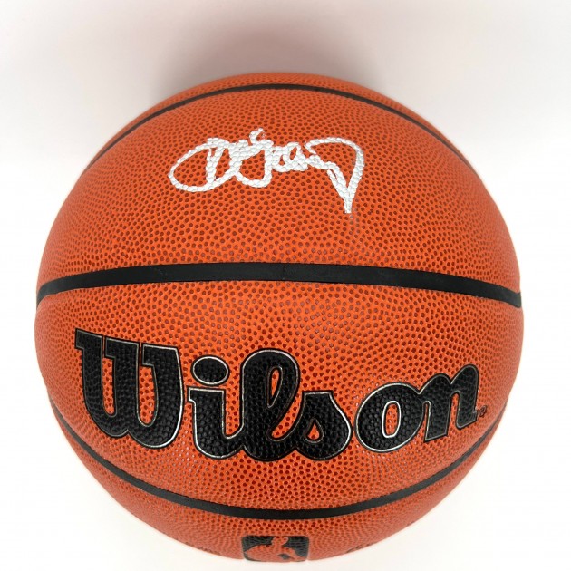 Detlef Schrempf Signed Basketball 