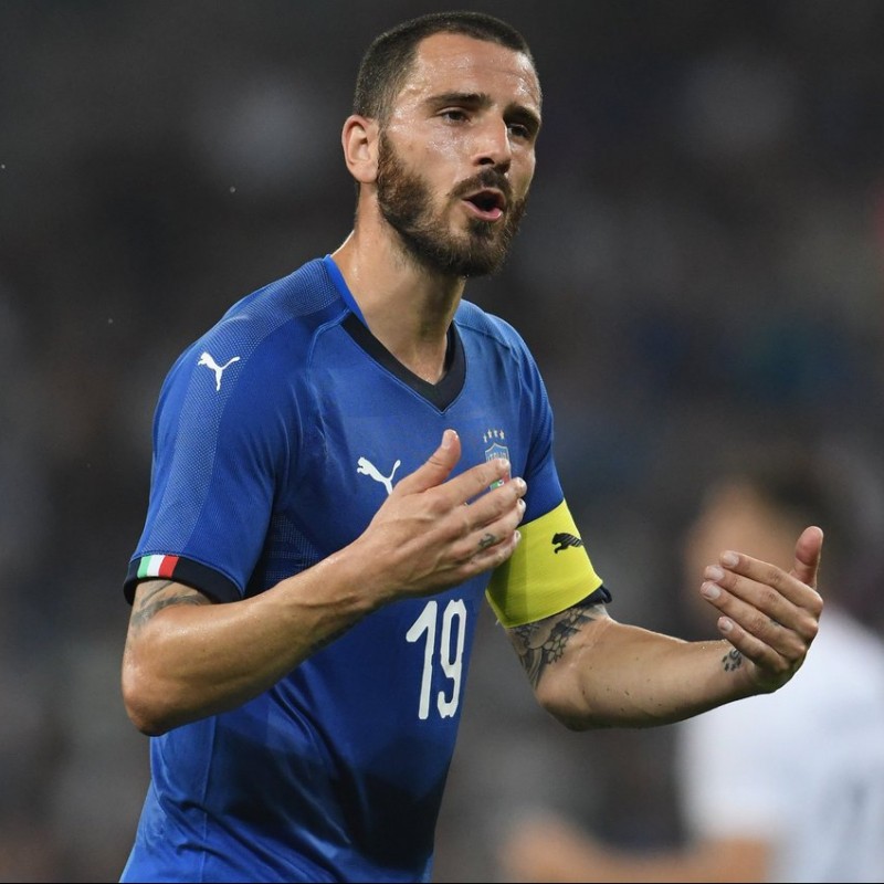 Bonucci's Italy Match-Issue 2018 Signed Shirt