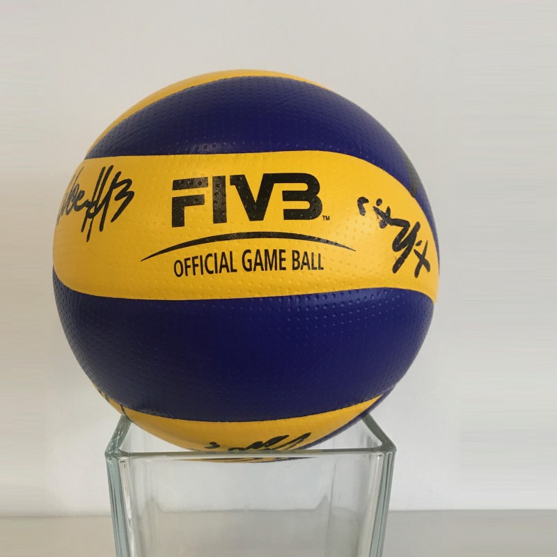 Official FIVB Volleyball Signed by the Italian National Team