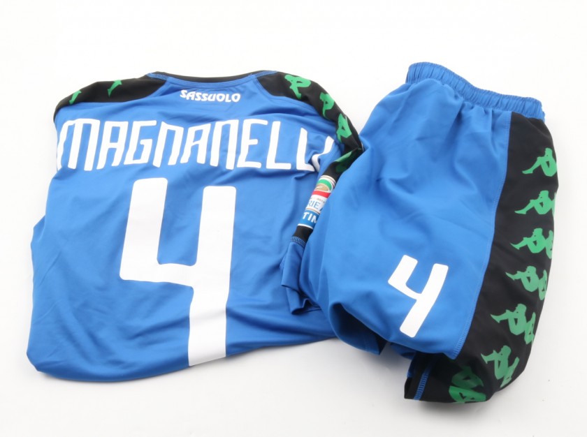 Magnanelli Sassuolo match worn kit, Juventus-Sassuolo 10/09/2016