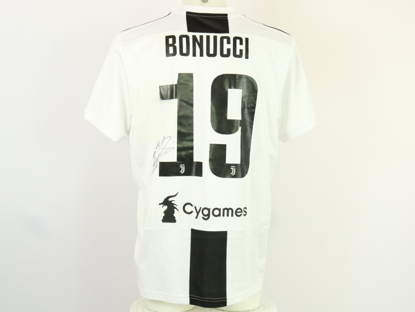 Bonucci Official Juventus Signed Shirt, 2018/19 - CharityStars