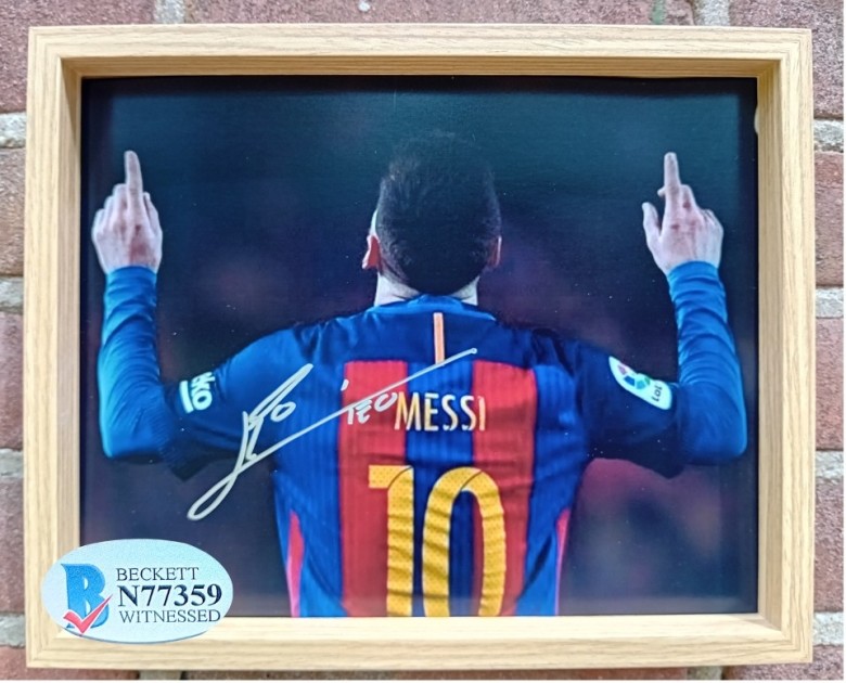 Messi's FC Barcelona Signed and Framed Picture