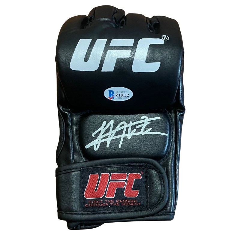 Khabib Nurmagomedov's UFC Signed Glove