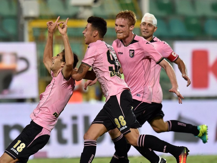 Watch Palermo-Chievo from VIP seats and then meet your heroes