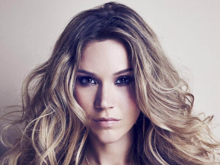 Meet Joss Stone & Burt Bacharach Backstage at their Show in London - Two Tickets
