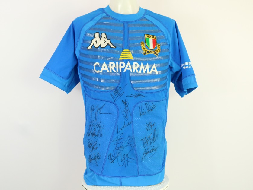 Italy vs New Zealand Match Shirt, 2009 - Signed by the Squad